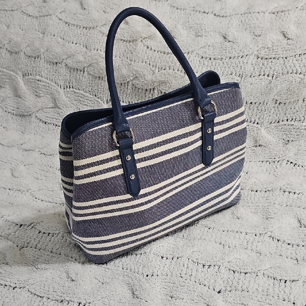 Kate Spade Larchmont Avenue Evangelie Blue And White Striped Purse - Picture 3 of 11